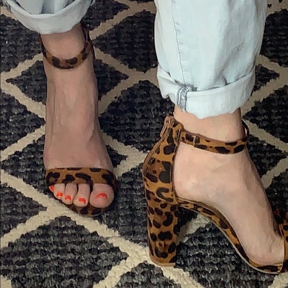 Leopard Print Block Heel Single Strap Heels - Picture 3 of 9